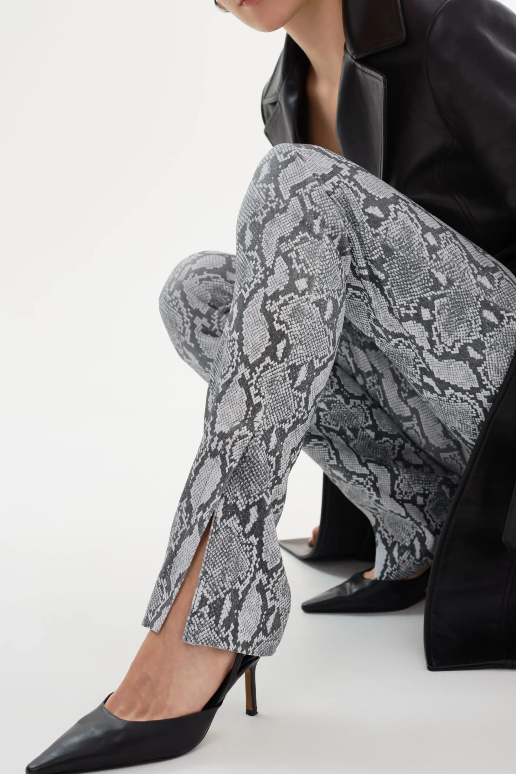 Hot LAMARQUE DAWN | Stretch Leather Pants Slate Snake Print