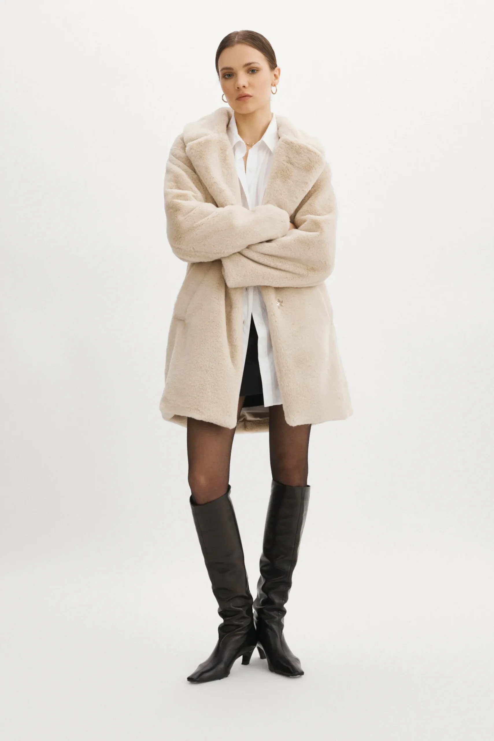 Shop LAMARQUE LINNEA | Faux Fur Coat Bone
